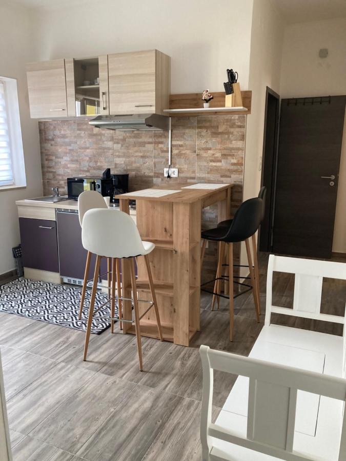 Apartmani Kekec 우마그 외부 사진