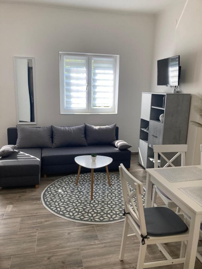 Apartmani Kekec 우마그 외부 사진